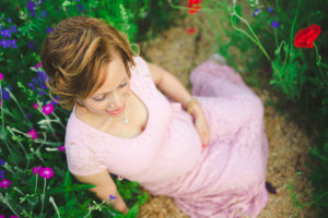 Maternity Photography in Northern VA and Washington DC beautiful pregnant belly